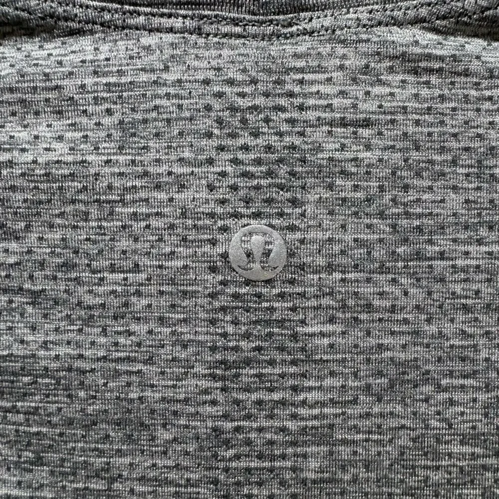 lululemon athletica Charcoal Long Sleeve swiftly